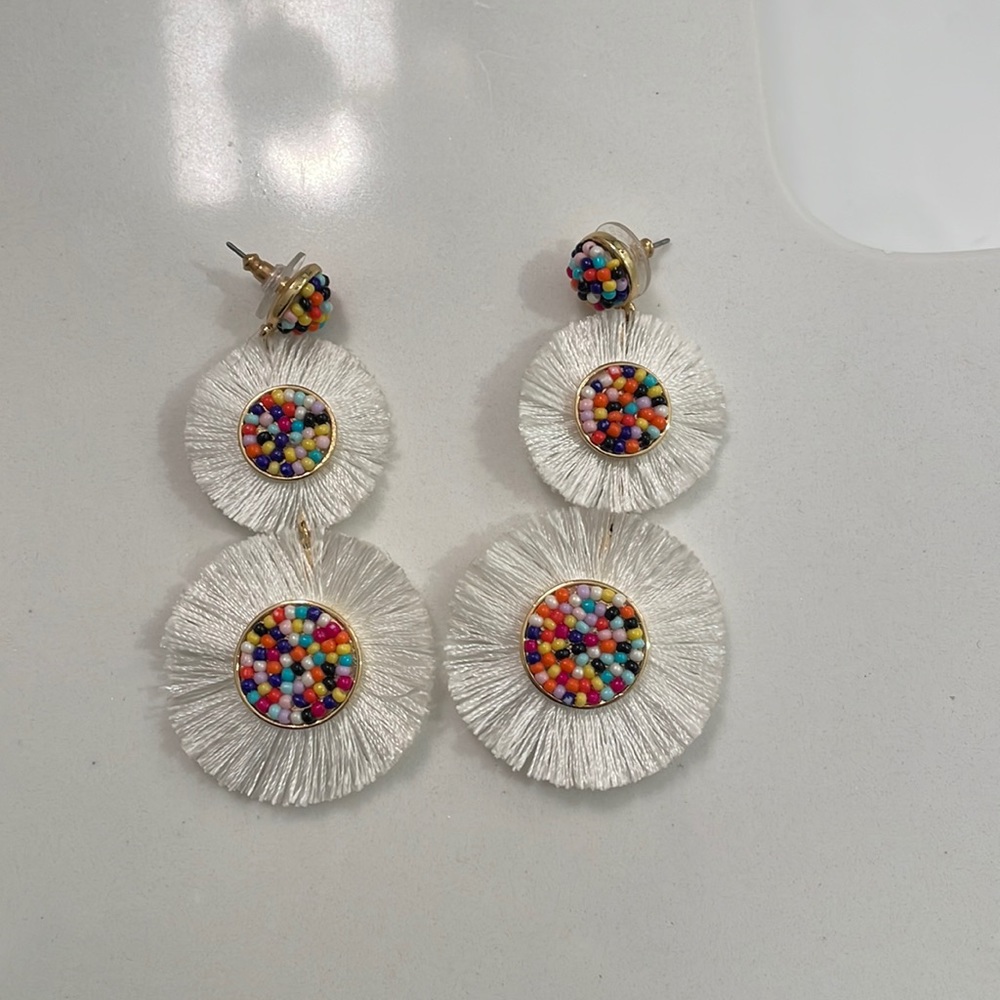 Multi color beaded earrings. So cute for spring/summer! Lightweight.